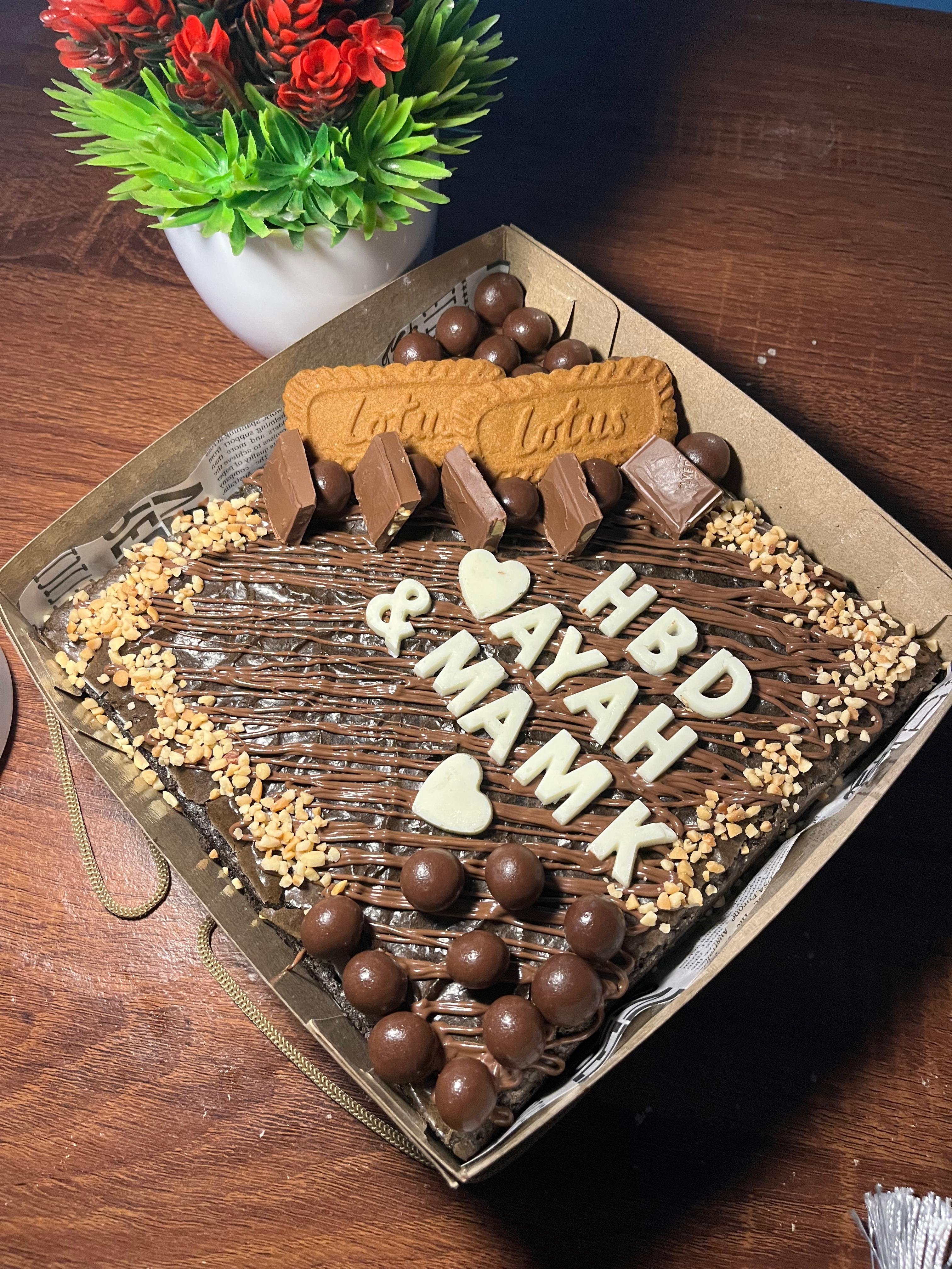 Brownies cokelat premium Fams Bakery